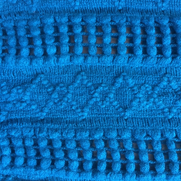 Blue Loop Scarf - Picture 4 of 4